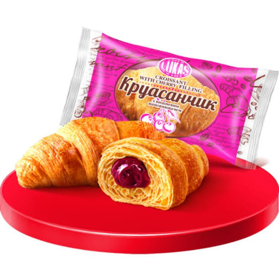 Промо Кроасан Лукас Череша 45 гр 32 бр/кутия